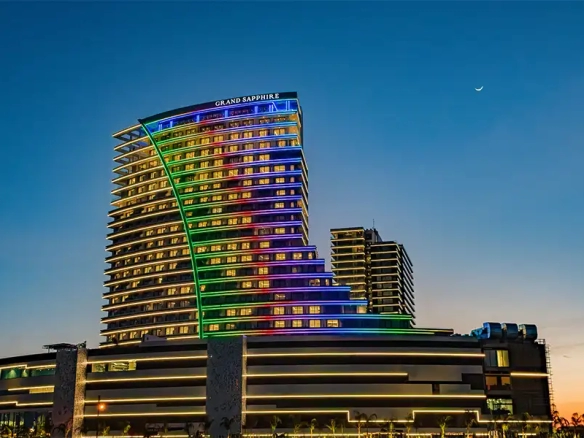 Modern 2-bedroom apartment in Grand Sapphire in Long Beach, featuring stylish interiors and access to luxury resort facilities including pools, spa, gym, and casino.