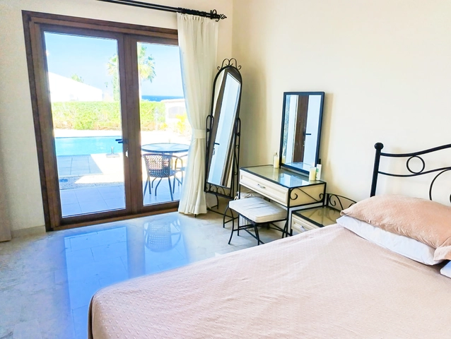 3 bedroom villa with private pool in Bahceli Kyrenia