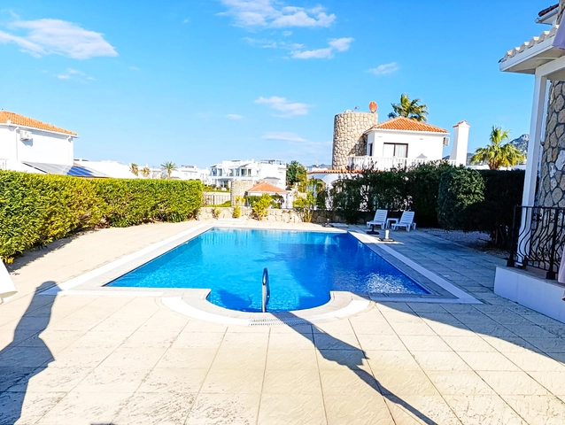 private swimming pool villa Kyrenia coastal area