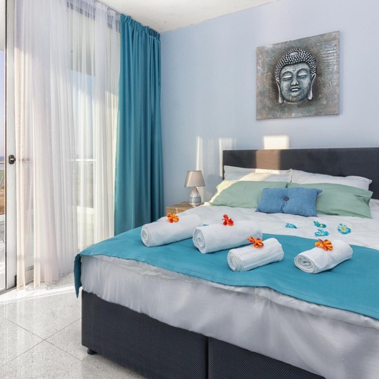 Sea view studio apartment in Abelia Residence Bogaz Iskele North Cyprus near beach with pool and spa facilities