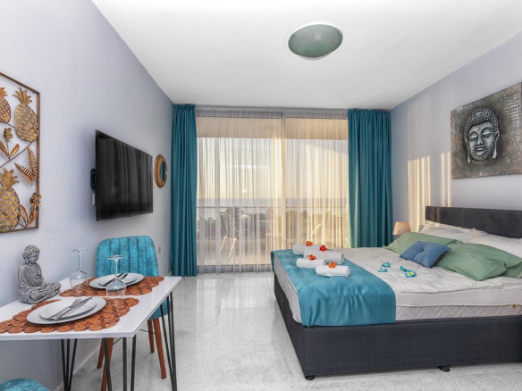 Sea view studio apartment in Abelia Residence Bogaz Iskele North Cyprus near beach with pool and spa facilities