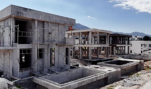 4 bedroom detached villa with private swimming pool near beach and Girne American University in Karaoğlanoğlu, Kyrenia, North Cyprus