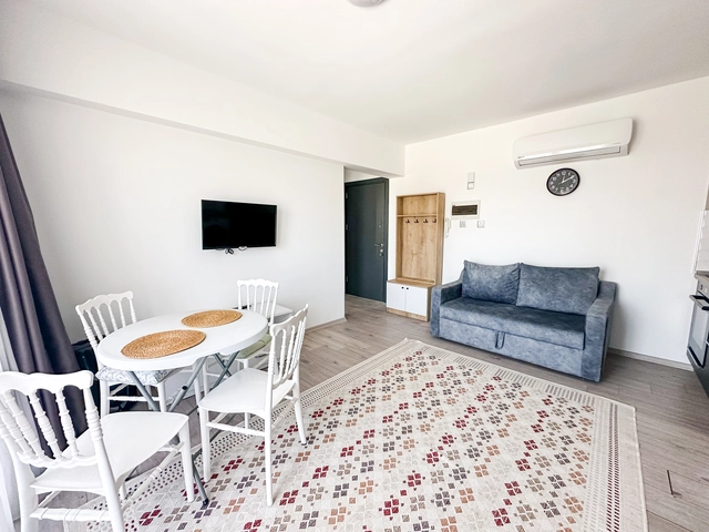 r-isk-008 (4).jpg4 Fully furnished 1-bedroom apartment with sea view balcony in Long Beach Iskele North Cyprus
