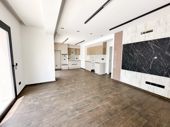 3+1 ground floor apartment in Ötüken near Long Beach Iskele