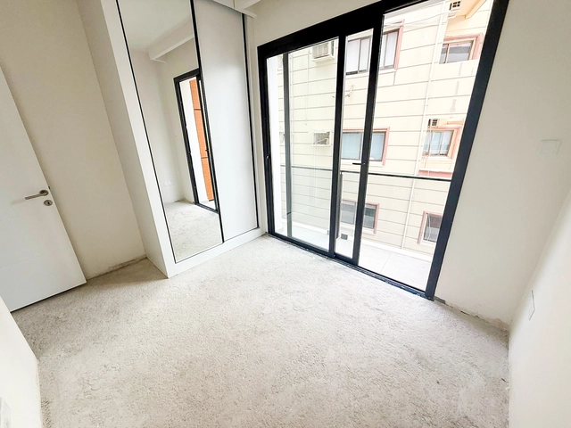 Kyrenia city center apartment (5) Two-bedroom apartment for sale in Kyrenia city centre
