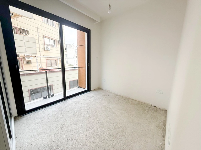 Kyrenia city center apartment (6) Two-bedroom apartment for sale in Kyrenia city centre
