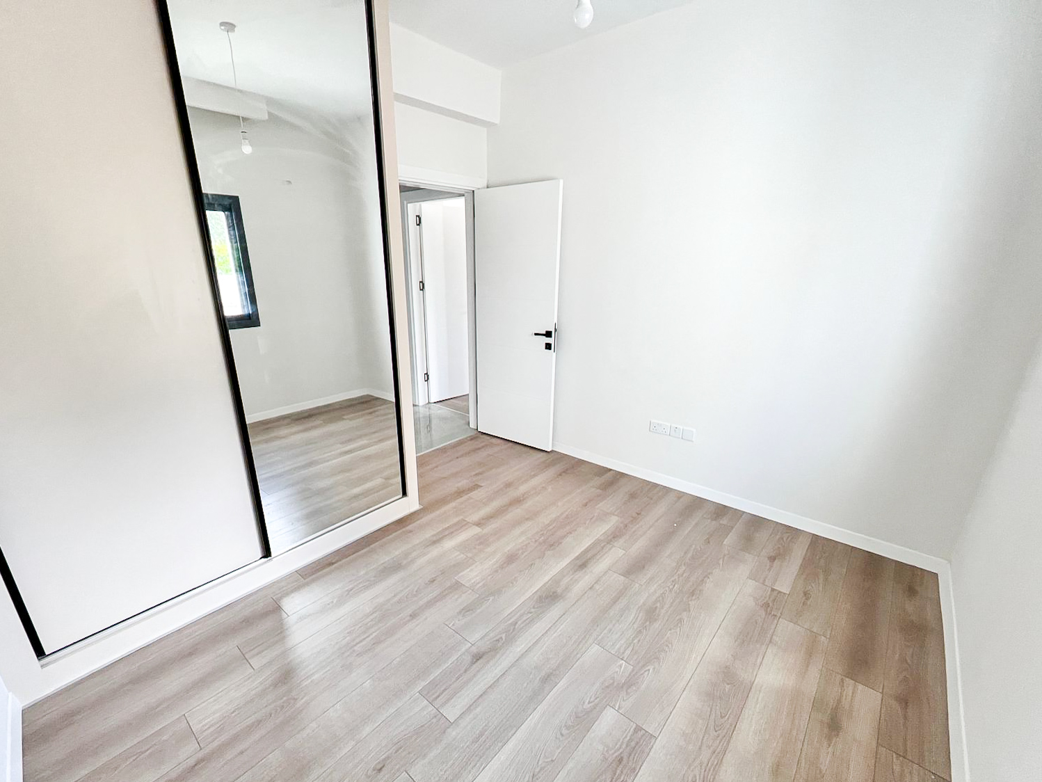 Vista Life (10) Three-bedroom apartment with private roof terrace in Çatalköy, Kyrenia