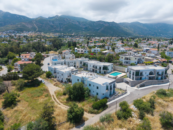 Three-bedroom apartment with private roof terrace in Çatalköy, Kyrenia