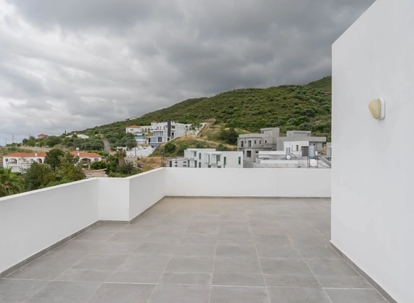 Two-bedroom apartment for sale in Alsancak, Kyrenia