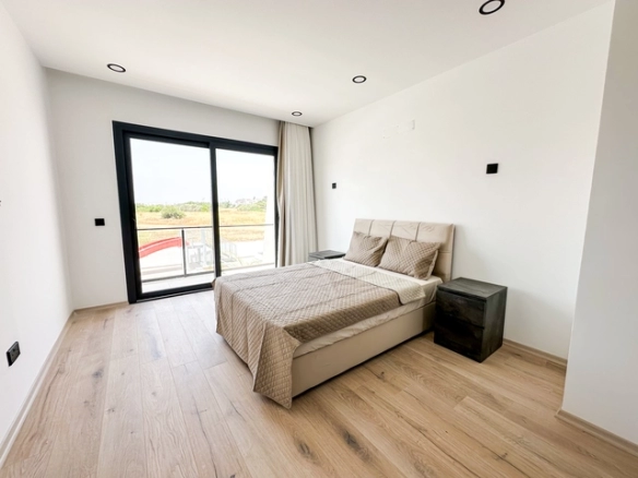 2 bedroom loft townhouse apartment with private roof terrace in Bahçeli Iskele North Cyprus