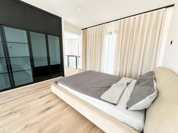 2 bedroom loft townhouse apartment with private roof terrace in Bahçeli Iskele North Cyprus
